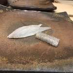 鮨 橋口 - マコガレイ と エンガワ