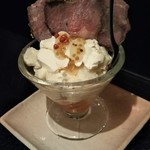 酒菜の隠れ家 月あかり - ﾛｰｽﾄﾋﾞｰﾌとｸﾘｰﾑﾁｰｽﾞのしょっﾊﾟﾌｪ