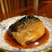 ステーキ鉄板焼 しゅうえ - サバ煮つけ