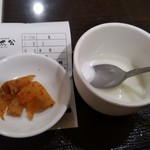 Jantaikou - 搾菜＆杏仁豆腐