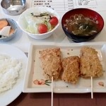 山海亭 たんや もうもう - たん串＆たんカツ定食