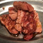 ホルモン焼肉ぶち - 中落ちカルビ