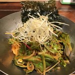ホルモン焼肉ぶち - 辛い冷麺
