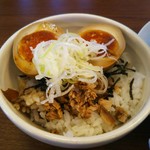 ラーメン屋モン吉 - 