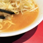 ラーメン二郎 - スープ