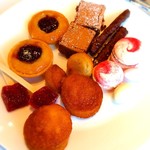 横浜モノリス - 