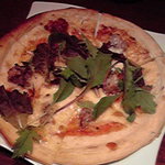lento - サルシッシャ＆モッツァのピザ