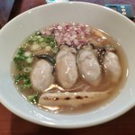 カキ小屋むんちゃん - 特上牡蠣ダブルラーメン