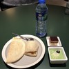 The Deck Business Class lounge - 料理写真:これだけ食べました♪