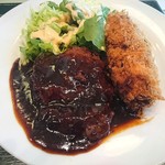 青山からす亭 - 煮込みハンバーグ＆エビクリームコロッケ