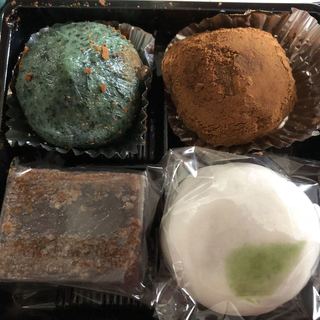 茂助だんご 場外市場店_0