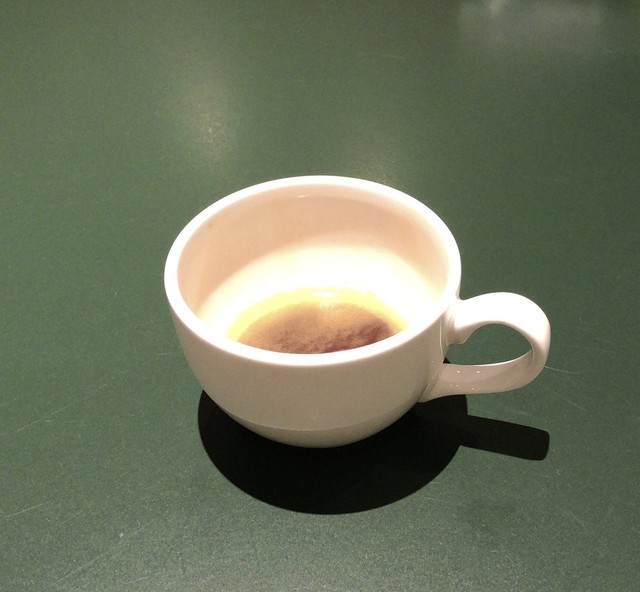 the deck business class lounge 香港国際空港 hkg 周辺 ラウンジ