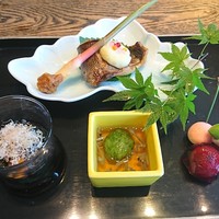 暗闇坂宮下 丸の内店 - 焼八寸   伊佐木紫陽花焼き