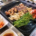 韓国焼肉専門店 ヤキバンザイ - 本場韓国式コプチャンを食べるならここ！