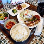 コッテジ - サムギョプサルランチ