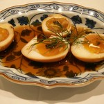 飄香 - 五香茶叶烏蛋鶏