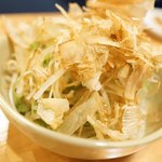 札幌ザンギ本舗 - 大根サラダ