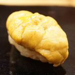 日本橋蛎殻町 すぎた - 唐津産の赤雲丹