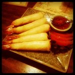 タイ料理 Sweet Basil - 海老の揚げ春巻き
