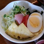Kohi Kurabu Beazu - ランチセットのサラダ