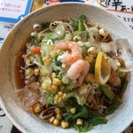 みどり食堂 - 冷やし野菜ラーメン700円