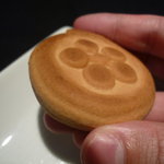 菓子舗　間瀬　本店 - ☆想像よりもずっしり重みがあります(#^.^#)☆