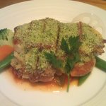 ル・トン - 鶏肉の香草パン粉焼き