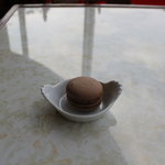 パティスリー ノブ - マカロンチョコ