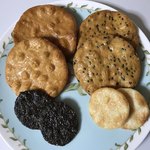 아지센 - これが４種の煎餅