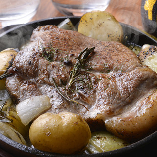 魚はもちろん、肉も美味しい…何を食べても美味しい♪