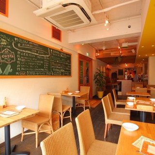 【貸切20名様～条件あり】ラテンの陽気な雰囲気のオシャレ空間