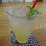 ツキカフェ - 自家製ジンジャーエール450円