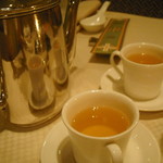 崎陽軒本店 嘉宮 - ジャスミンの茶器