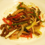 崎陽軒本店 嘉宮 - 牛肉と７種野菜の細切り炒め