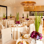 RAYON - 【ホテル宴会場】CLAIR DE LUNE <クレール・ドゥ・リュンヌ>