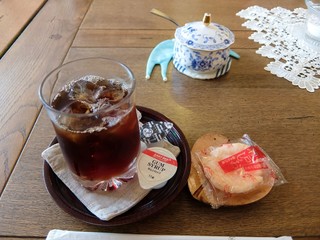 Kissa Minto - アイスコーヒー（菓子付き）