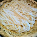 大盛ざるうどん　太打ち