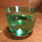 Taverna GUSTAVINO - お水をロブマイヤー製のグラスで