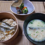美加登家 - 鮎飯　白味噌仕立て　香の物