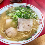 安全食堂 - 「ラーメン」（600円）。コレを高いと思うか安いと思うかは・・・貴方次第！
