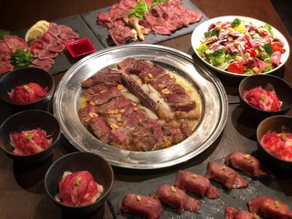 Pasutan - Tボーンステーキから肉寿司まで豪華牛のフルコースは満足のメニューですよ！