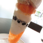 ノーザンテラスダイナー - ８月限定　新篠津産ルピアレッドメロンのパフェ　１８００円（税込）【２０１８年８月】