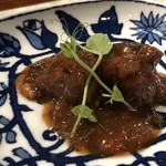 星期菜 白金 - ◆伊万里牛の山芋巻 山芋の食感とお肉の旨みが合わさり、豆鼓ソースもよく合います。