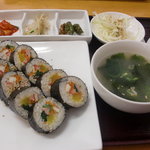 ランチメニュー　キムパプ定食