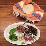 北出食堂 - トルティーヤが秀逸！！