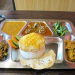 ソルマリスペシャルセット（1300円）　サンサールと並んでかなり旨いです（＾＾＠