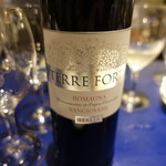 TRATTORIA Italia - 飲み放題の赤ワイン