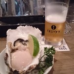 ロジウラ - ゆめ牡蠣の巨大さはこんな感じ