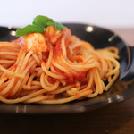 Pasta+CafeDining　Sonora - 料理写真:フレッシュバジルとモッツァレラチーズのトマトパスタ☆