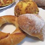 サ・マーシュ - これもパンです。